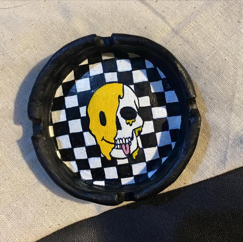 Emotionally Expressive Ashtray